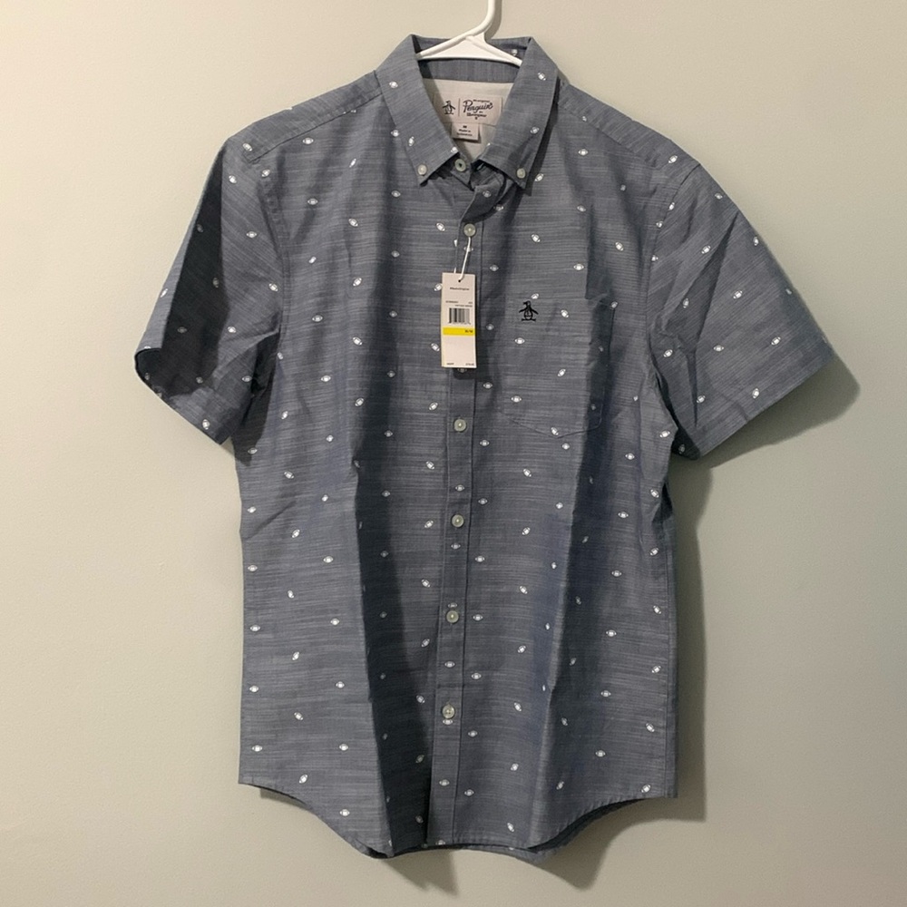 NWT Men’s short sleeve football printed dress shirt